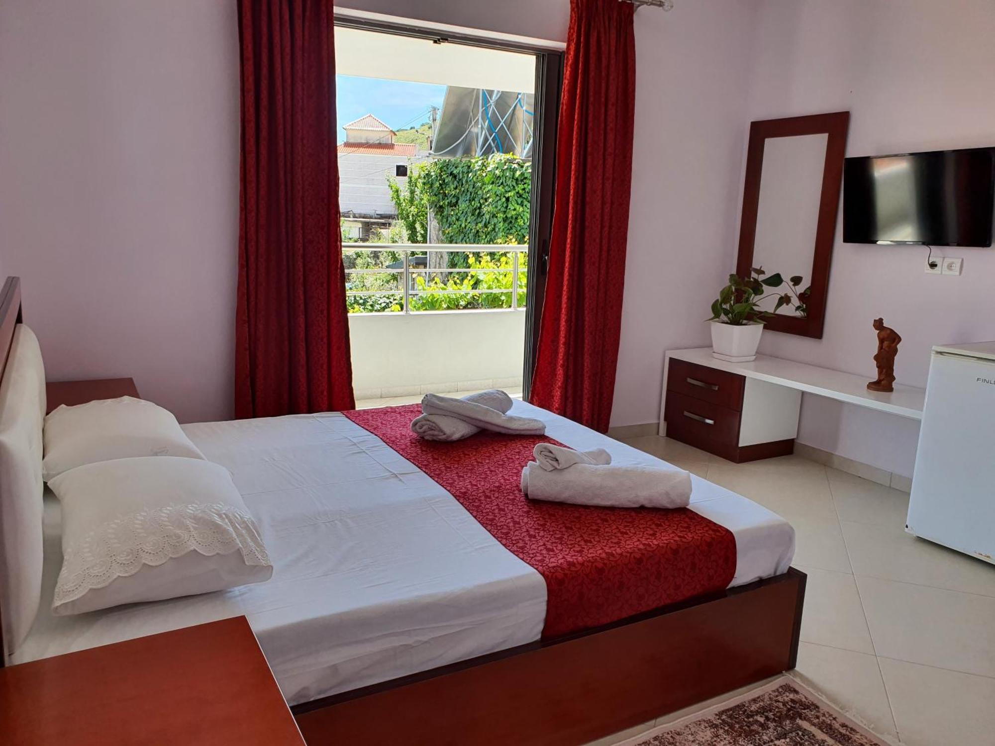 Akeron'S Rooms ساراندا المظهر الخارجي الصورة